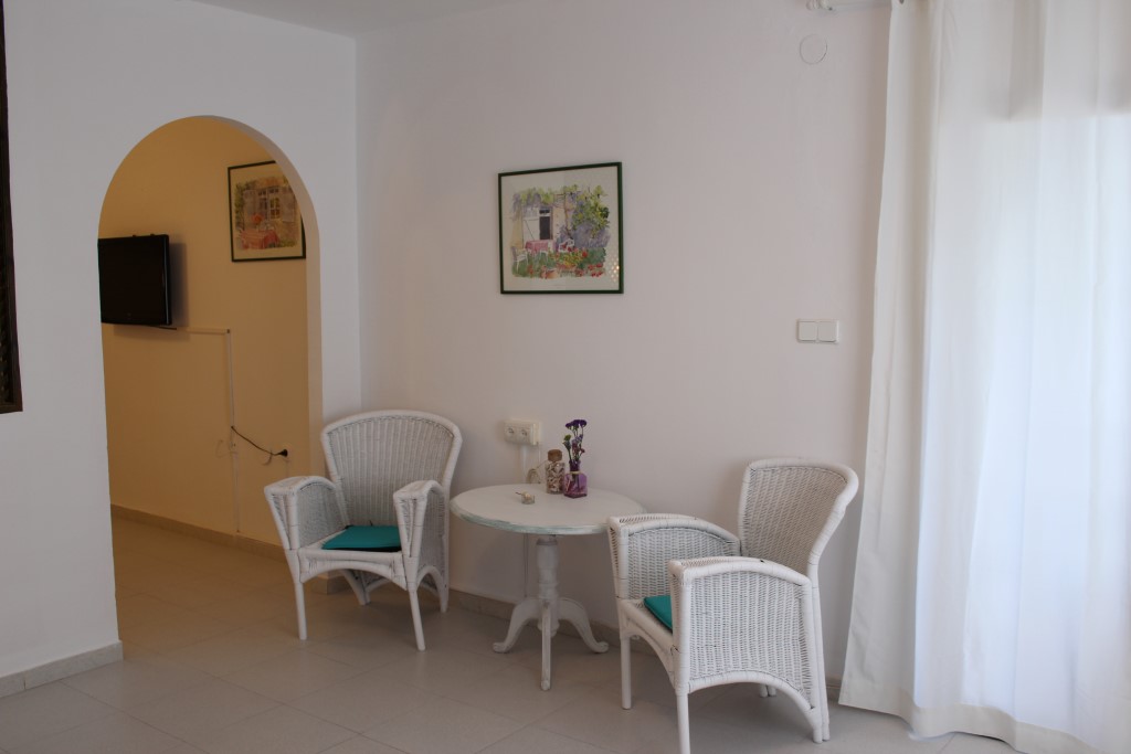 HOSTAL LA TORRE